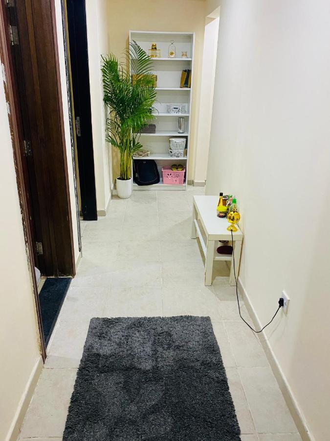 Nash Guest House Females Only Dubai Exterior photo