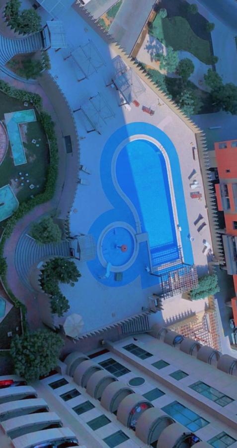 Nash Guest House Females Only Dubai Exterior photo